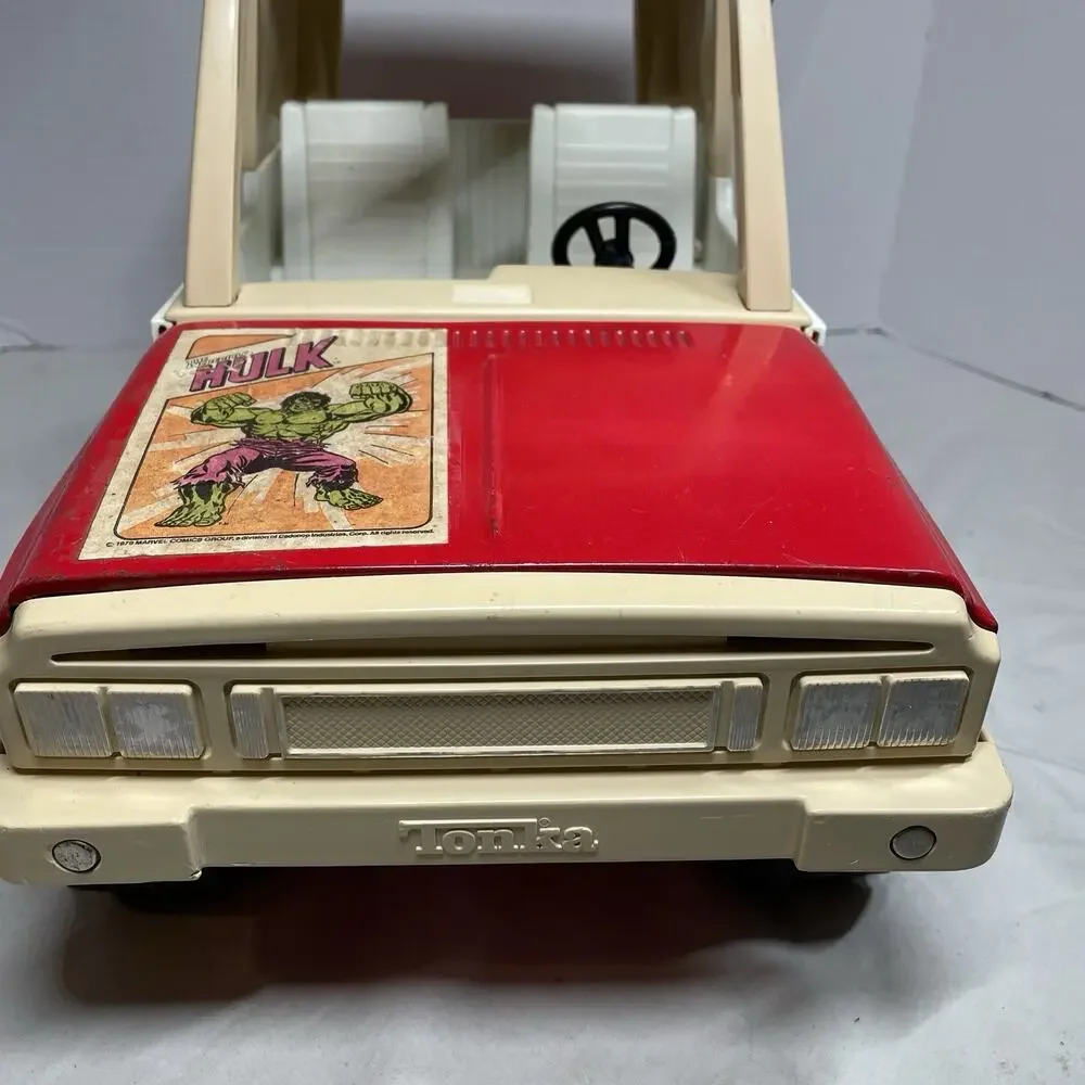 Vintage Tonka Bronco Blazer Jeep Red w/ White Top – Steel Body – 1970s Truck Toy